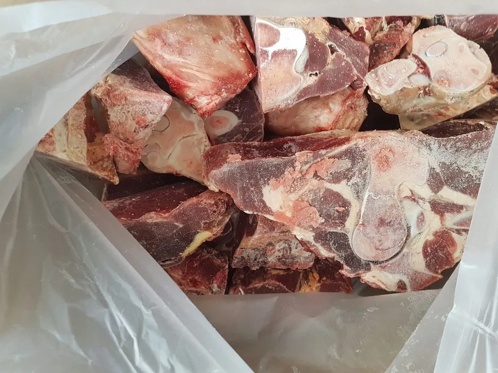 Сколько костей в говядине. Купить и продать мясо баранины в Тверской обл 2022 г. В городе Омске авто где купить мясо конину.